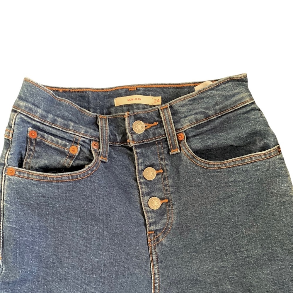 mom jeans